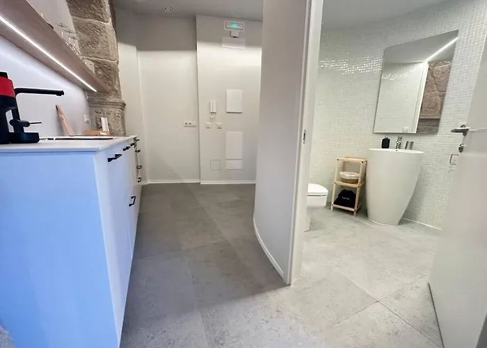 Casa Del Tratado B By Ybh Apartman Vigo