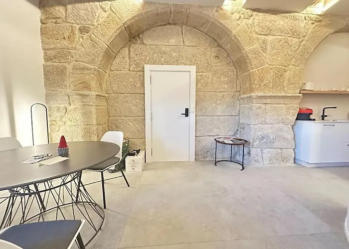 Casa Del Tratado B By Ybh Vigo